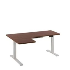 Beliani Verstelbaar Bureau DESTIN - Donkere Houtkleur Spaanplaat -Leenbakker Winkel 09e3d24a58d041bb907ee531007d3b2f