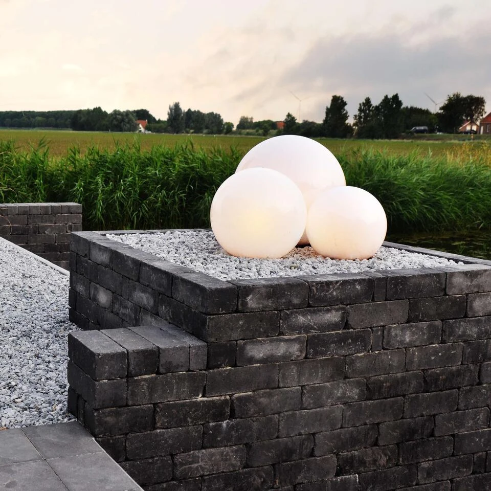 QAZQA Moderne Buitenlamp Met Grondpin 30 Cm IP44 - Bol 3 QAZQA Moderne Buitenlamp Met Grondpin 30 Cm IP44 - Bol - Afbeelding 3