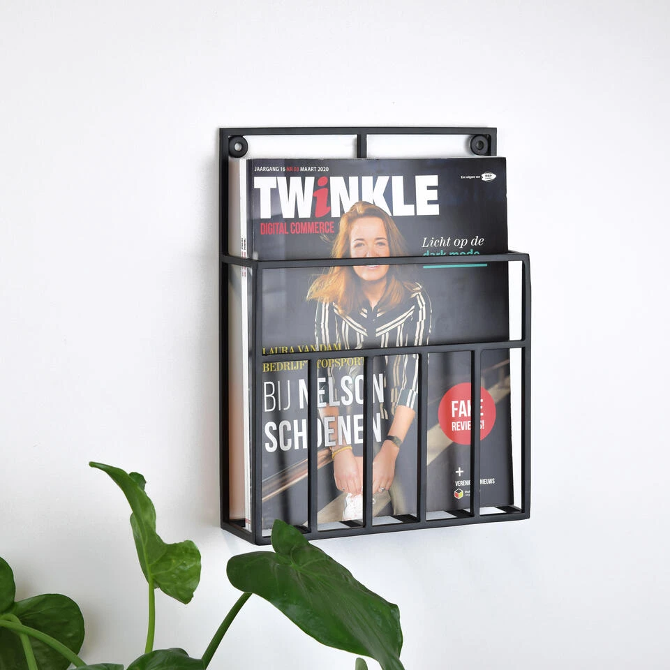 LOFT42 Maggy Tijdschriftenrek Small - Metaal - Mat Zwart 3 LOFT42 Maggy Tijdschriftenrek Small - Metaal - Mat Zwart - Afbeelding 3