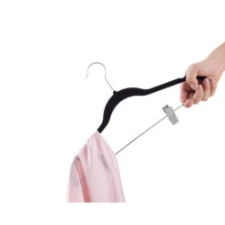 ACAZA Set Van 20 Fluwelen Kledinghangers - Metalen Haak - Zwart -Leenbakker Winkel 1000068943 0102