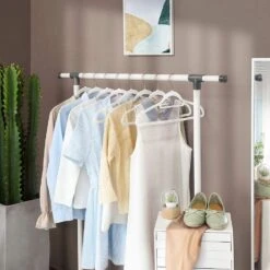 Fluwelen Kledinghangers, Set Van 50, Antislip, Wit En Rosé Goud -Leenbakker Winkel 18dfdd4a351f4d6ebdba1c5ce3fffdc0