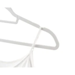 Set Van 50 Kledinghangers Met Fluweel - Ivoor Wit -Leenbakker Winkel 389fa62901a24de7a667747b10115db2