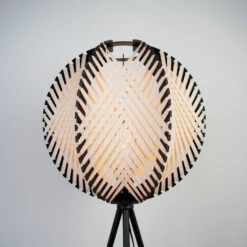 EGLO Waverton Staande Lamp - E27 - Textiel/Hout - Zwart/Wit -Leenbakker Winkel 4a2a65aacc6148e1bde667eb6fdf65c3