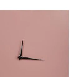 TOMAR - Wandklok - Roze - Ijzer -Leenbakker Winkel 70fbd60cc2334343b7dd565f52f46867