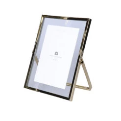 Merkloos Giftdecor Fotolijstje Voor 10 X 15 Cm Foto - Goud - Metaal -Leenbakker Winkel 8f8ee9fd0a464ecc9d7c431237cb209a