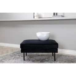 Svea - Rio Hocker - Velvet - Zwart -Leenbakker Winkel 9a0a73f752b546628b807fc9769bee0a