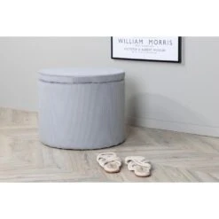 Svea - Blaze Poef - Rib - Grijs -Leenbakker Winkel b1427d1c8c2844419d383294d34ec999