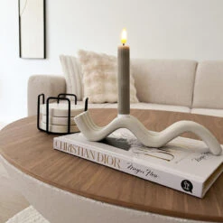 QUVIO Kandelaar Golvend - Keramiek - Beige -Leenbakker Winkel b63358f0d33b404694c4aeb19ebb1d18